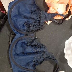 Soma Navy Embroidered Lace Bra